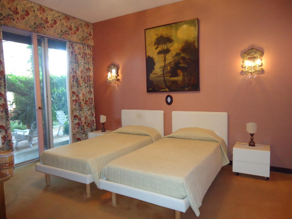 B&B Cottage Dei Consoli Sant'Agata Li Battiati ภายนอก รูปภาพ