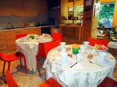 B&B Cottage Dei Consoli Sant'Agata Li Battiati ภายนอก รูปภาพ